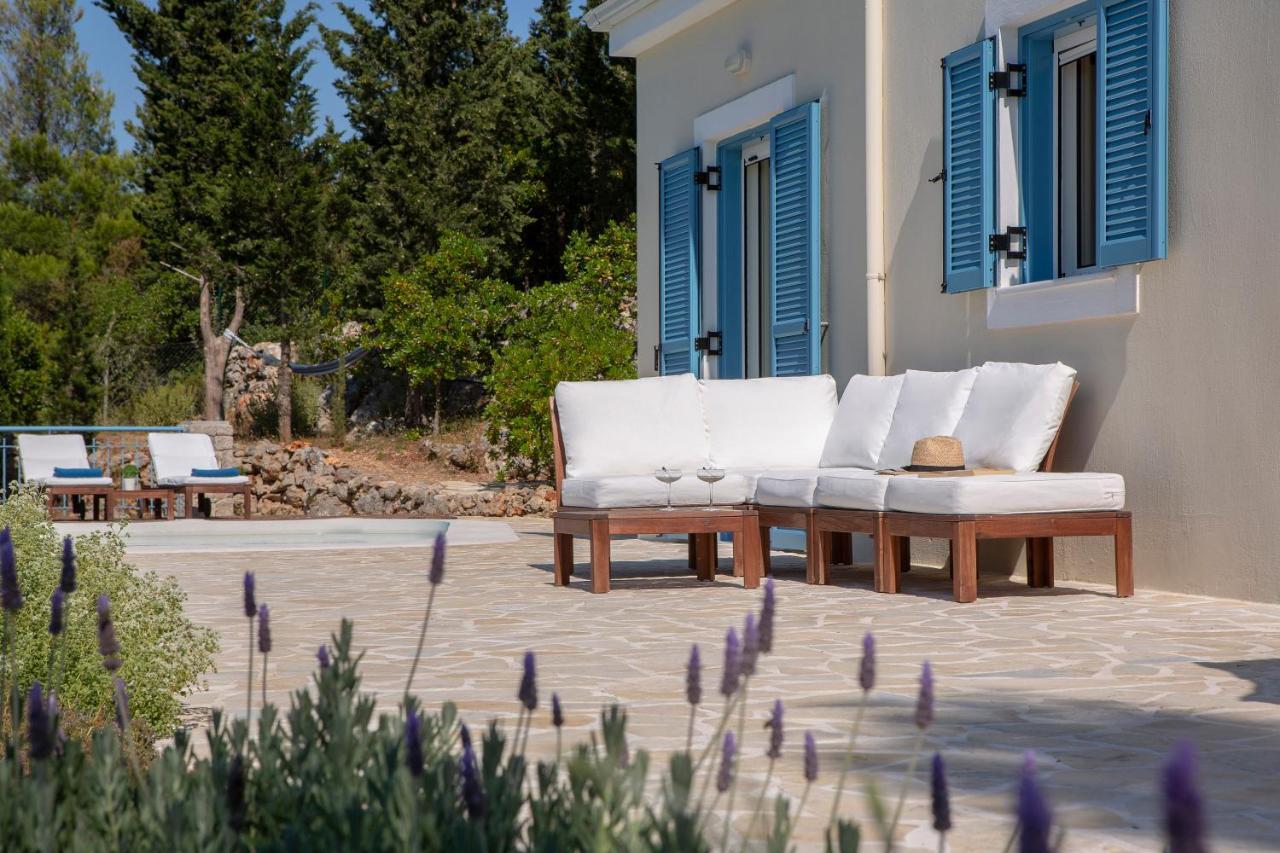 Boo Premium Living Villas Tsoukaládhes Exterior foto