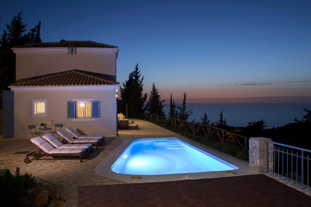 Boo Premium Living Villas Tsoukaládhes Exterior foto
