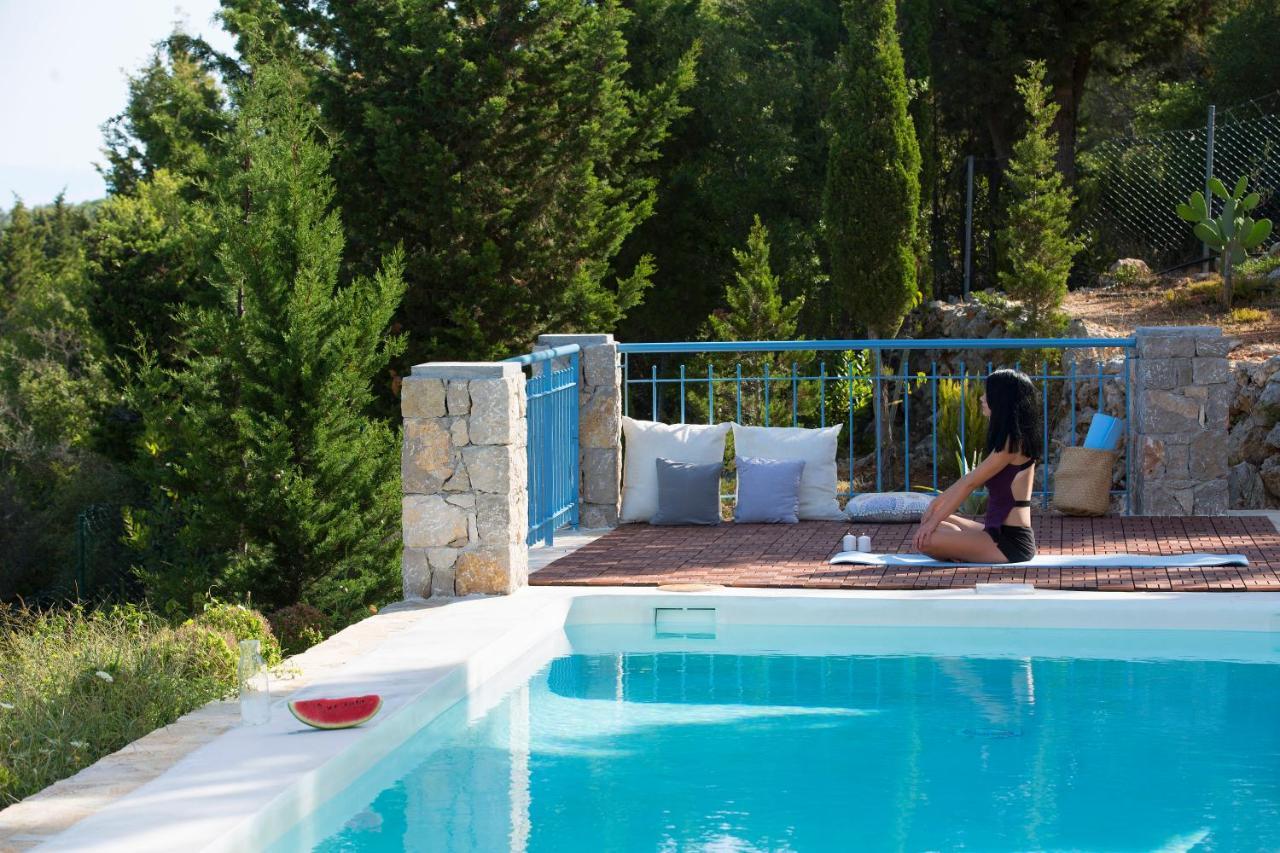 Boo Premium Living Villas Tsoukaládhes Exterior foto