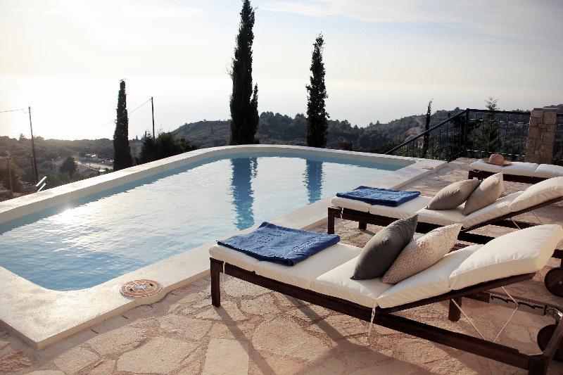 Boo Premium Living Villas Tsoukaládhes Exterior foto